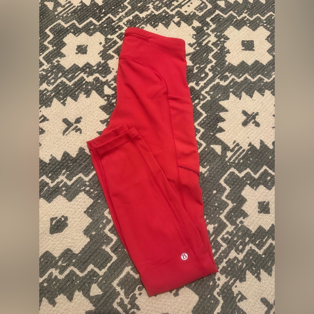 Lululemon Speed Up MR Tight 28” Size 4